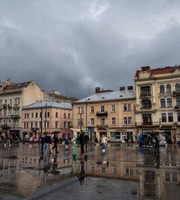 +16 градусів тепла. Якою буде погода на вихідних у Львові