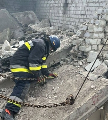 Атака російського дрона на Дніпро: кількість жертв збільшилася
