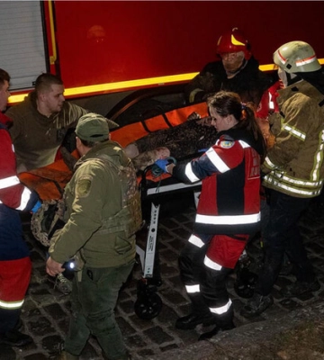 Росіяни атакували Одесу &quot;Шахедами&quot;: влучили у житловий будинок, є постраждалі