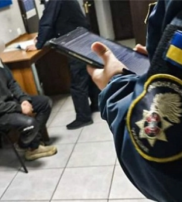 У Миколаєві підліток зламав ребра 44-річному перехожому