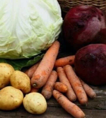 Продуктова допомога переселенцям у Рівному: як отримати