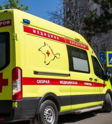 Оккупанты пытаются уменьшить дефицит врачей в Крыму