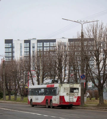У Луцьку курсує унікальний тролейбус