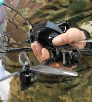 Проєкт «Житомирський дрон» передав військовим 18 безпілотників