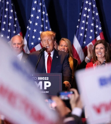 Атака «Шахедів», перемога Трампа на праймеріз у Південній Кароліні: головне за ніч