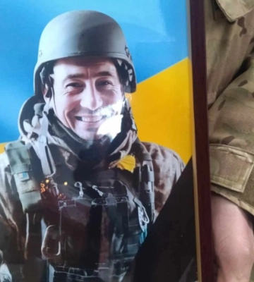 Буринщина прощалася зі своїм героєм Миколою Шаповаловим