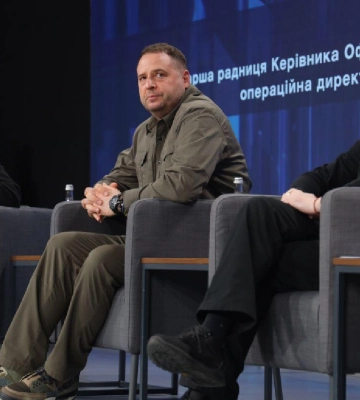 Єрмак не виключив, що РФ можуть запросити на саміт миру, але не на перший