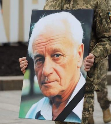 Прощание со Степаном Хмарой: борца за независимость Украины проводят в последний путь в Киеве Прощание со Степаном Хмарой: борца за независимость Украины проводят в последний путь в Киеве