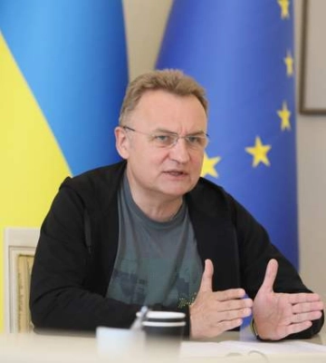 Российское кровавое зерно эшелонами заливает Европу, – Садовый призвал к полному эмбарго