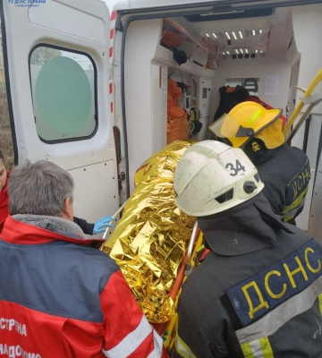 Під Києвом чоловік упав у шахту ліфта (ФОТО)