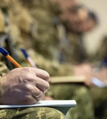 Воевать непригодны: в Киеве военкомы во время войны &quot;списали&quot; офицеров