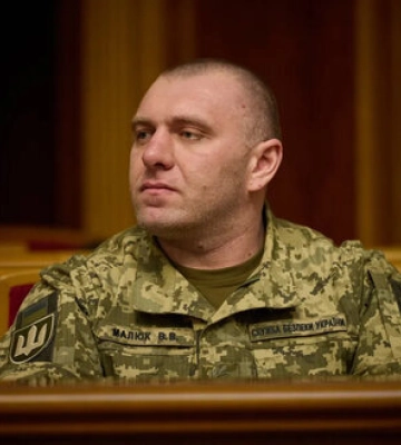 Россия не использует Крымский мост для военной логистики, потому что он полностью не восстановлен — Малюк