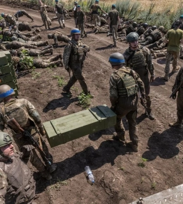 Співробітник Сенату США неофіційно передав Україні спорядження для снайперів, – NYT