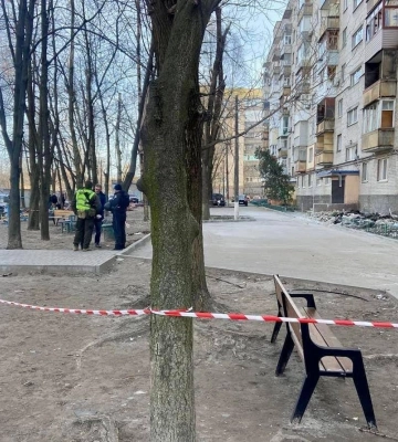 Удар &quot;шахедами&quot; по багатоповерхівці Дніпра: у два під&#039;їзди повернули тепло, воду та електроенергією