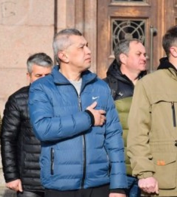 День спротиву окупації Автономної Республіки Крим та міста Севастополя: У Миколаєві підняли прапори в знак солідарності та опору