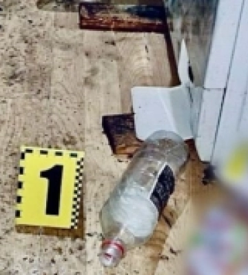 Облив розчинником підлогу та підпалив: в Одесі затримали чоловіка, з вини якого 20-річна дівчина отримала опіки