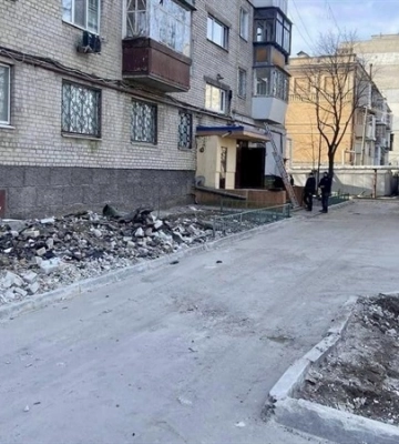 Два підʼїзди з теплом, водою та електроенергією: Дніпро продовжує долати наслідки шахедної атаки, яка сталась 23 лютого