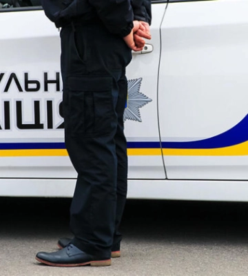 В Киеве женщина вызвала полицию на похищение авто, но заплатит штраф