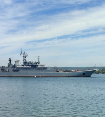 В Черном море уничтожен российский БДК «Цезарь Куников» – украинские СМИ