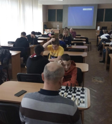 В Ужгороді провели шаховий майстер-клас для талановитих гравців 