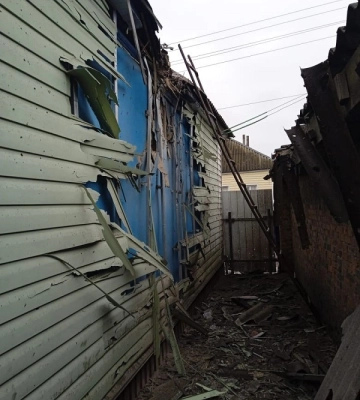 Внаслідок ворожих обстрілів Сумщини пошкоджено 3 будинки, майно підприємства та ЛЕП