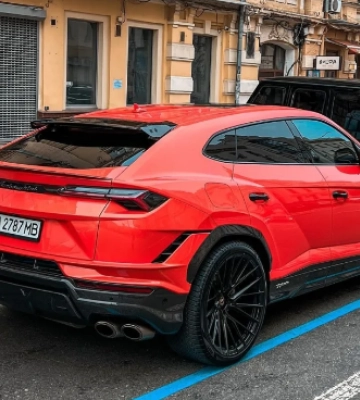 В Україні помітили 666-сильний Lamborghini вартістю понад 200 000 євро (Фото)