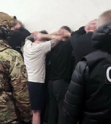 На Житомирщині викрили шахрая, який за гроші обіцяв рідним повернути українських військовополонених