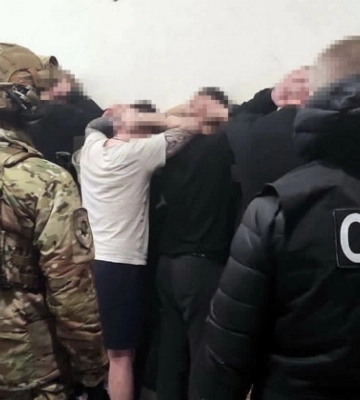 На Житомирщині викрили шахрая, який за гроші обіцяв рідним повернути українських військовополонених