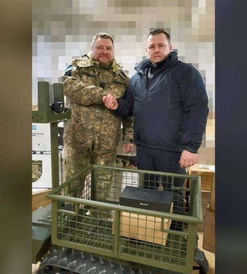 Подарунки, дрони і наземний робот: міський голова Дніпра привітав окрему 128 бригаду ТрО з другою річницею