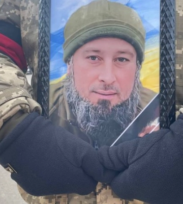У Сумах прощалися із захисником Костянтином Матвеєнком