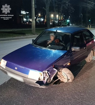 У Кропивницькому зіштовхнулися автівки (ФОТОФАКТ)