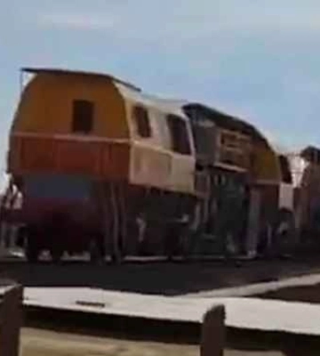 Россияне строят железную дорогу в районе Мариуполя