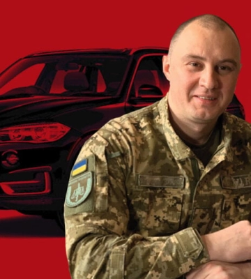 Глава військової прокуратури у Дніпрі купив новий BMW X5 “з міркувань безпеки”