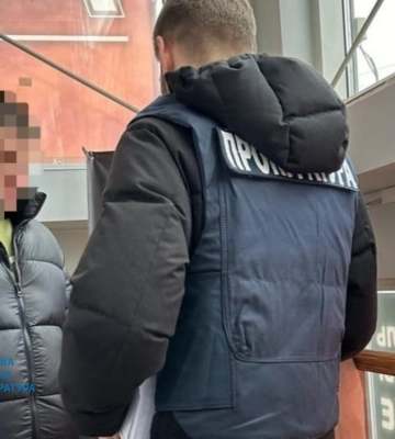На Київщині викрили махінації із землями більш як на ₴2 мільйони, серед фігурантів - депутат