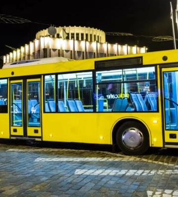 Чому в столиці під час тривоги зупиняється транспорт? Проблемою перейнявся парламент