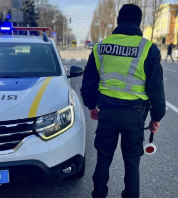 Патрульні Києва попередили водіїв про штрафи за порушення ПДР