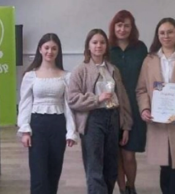 Учениці 9 класу з Мостищини стали фіналістками Зимової школи учнівського самовядування Tech StartUp School