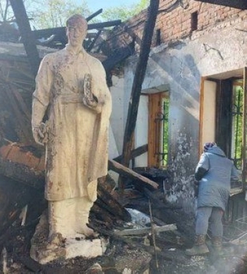 Больше всего от российских атак на культурное наследие страдают три области - Шмыгаль