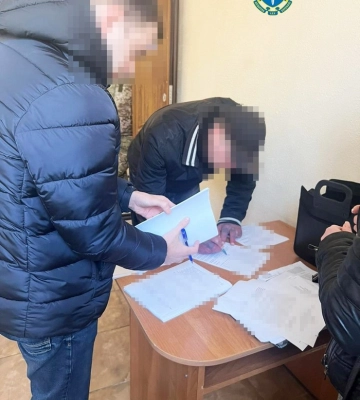 На Житомирщині довічно ув’язненого знову судитимуть за поширення у виправній колонії злочинного впливу