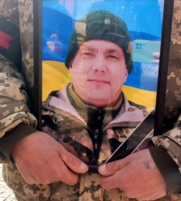 &quot;Ми зобов’язані йому тим, що живемо&quot;: у Сумах поховали гранатометника Олексія Данилка