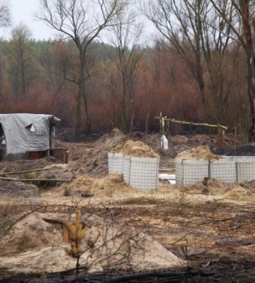 Військові РФ, які окопувались в Рудому Лісі в Чорнобильській зоні не вижили, - міський голова Вараша Мензул