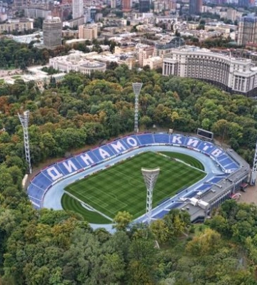 Динамо сможет принимать на своих домашних матчах до 1800 болельщиков