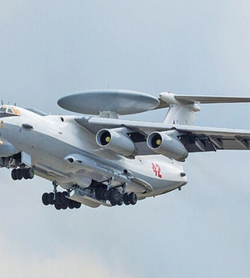 Росія розмістила в Таганрозі літак А-50, який використовує у війні проти України — супутникові знімки