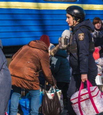 З прифронтових районів Донеччини евакуювали ще 14 дітей