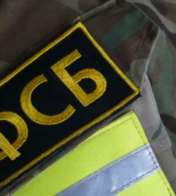 В Крыму ФСБ РФ задержала двух человек, которых российские силовики подозревают в «подготовке терактов»