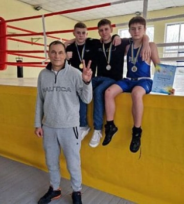 Криворіжці здобули перемоги на чемпіонаті області з боксу