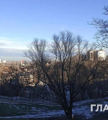 У КМДА попередили про  тимчасове погіршення якості повітря в Києві: що відомо. Карта