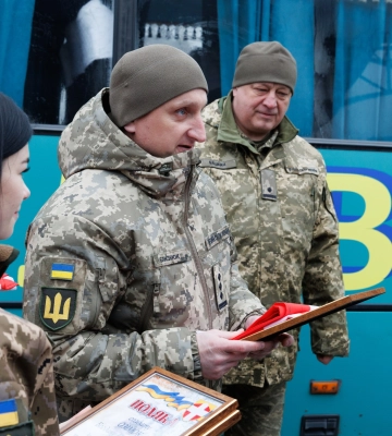 У Луцьку зустріли 4 героїв, які пройшли пекло полону (відео)