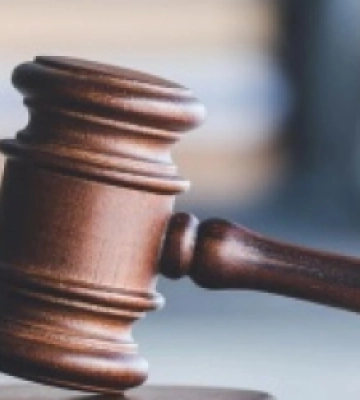 За незаконний продаж цигарок у Львові суд оштрафував чоловіка на 3,4 тис. грн