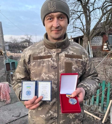 Військовим з Полтавщини вручили нагрудні знаки Полтавської обласної ради “За вірність народу України”